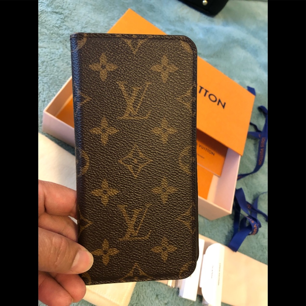 LOUIS VUITTON Iphone 7/8 plus Case/Folio Monogram